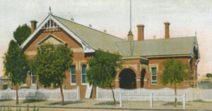 Peeps in the Past: Treasurer faces hard questions in Mildura