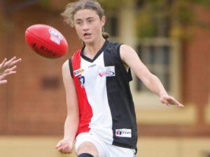Pioneers boost for young Sunraysia trio