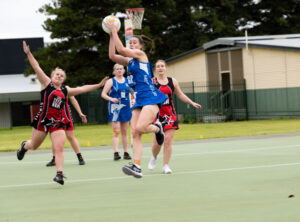 Netballers to live the Dreamtime