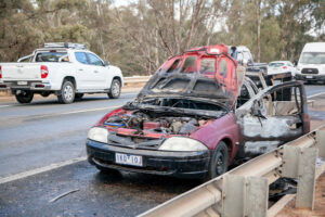 Ute fire creates George Chaffey Bridge jam