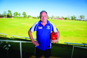 Roos hunt for coach