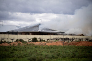 Red Cliffs blaze contained quickly