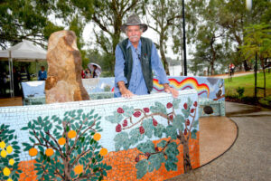 Sunraysia fitting location for new Darling River exhibition