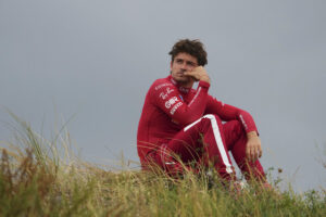 Ferrari to hail past glory