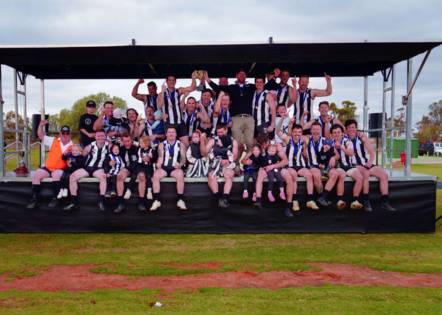Magpies claim seniors premiership