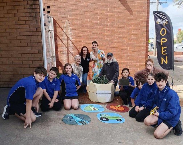 Moose helps kids make Merbein a brighter place to be