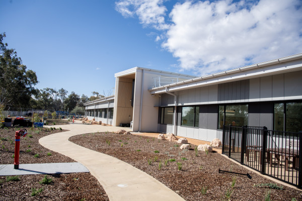New-look hospital to blend past with present