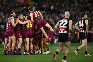 Lions beat Magpies, book grand final place