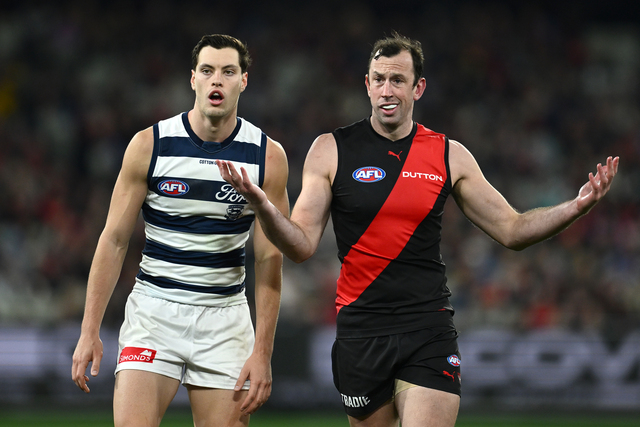 Bombers cut veteran pair