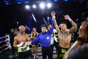 One-eyed Paro wins welterweight debut