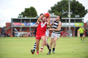 Eagles, Bulldogs do battle