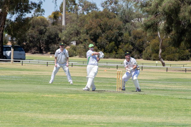 Batters cash in thanks to perfect conditions