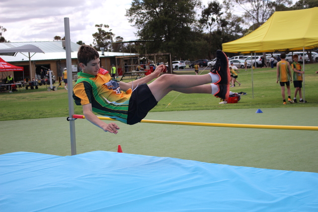 Weekend junior athletics results