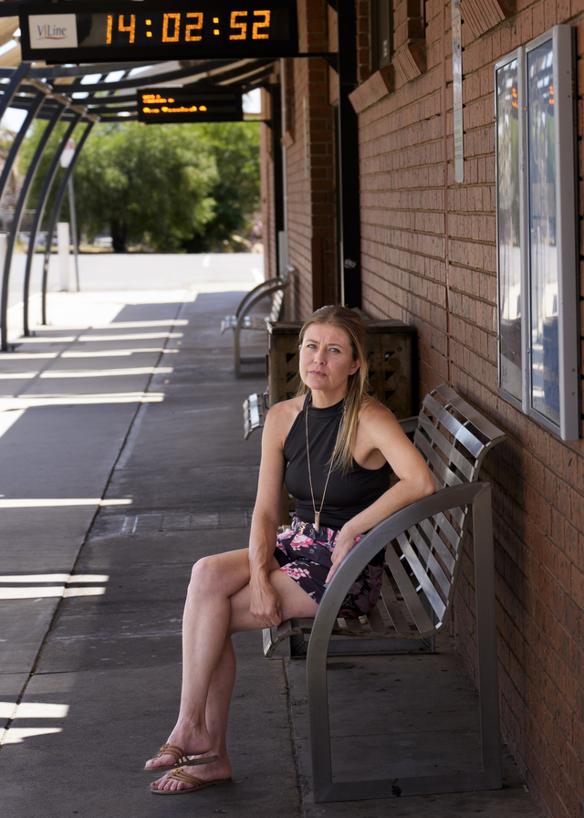 Support for bus on both sides of the border