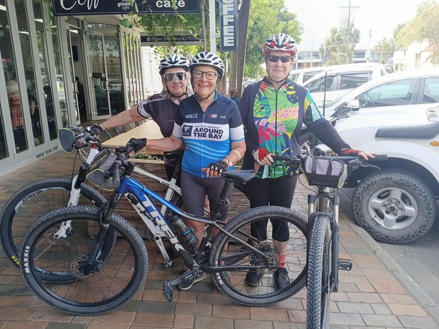 Leng and her ladies set for long and leisurely ride