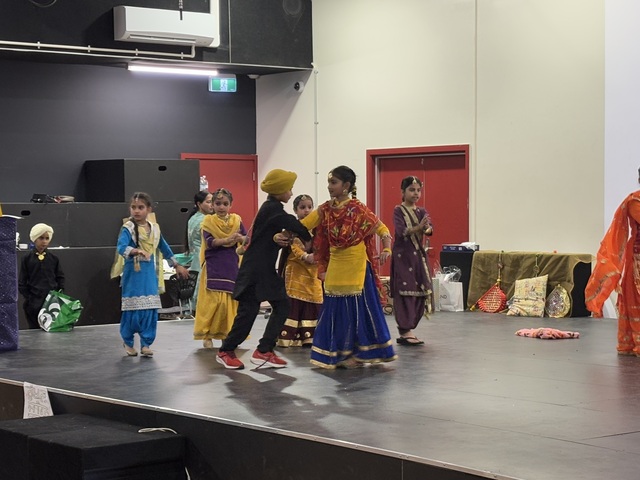 Language lessons on big stage