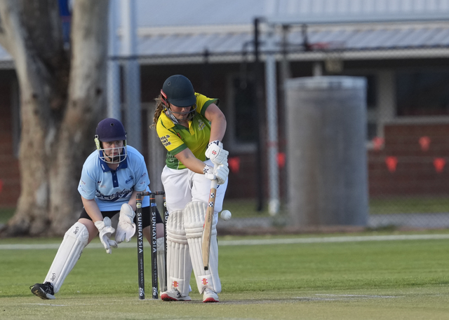 Pointers are golden in win over reigning premiers