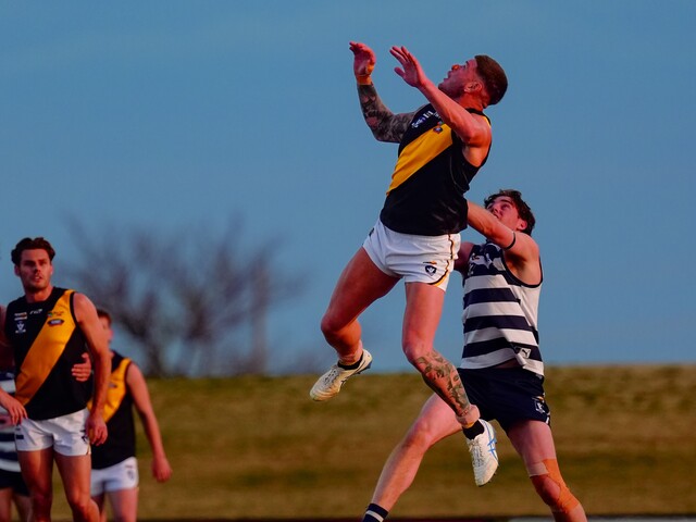 Pair caught with $120,000 drug stash