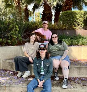 Lounging around in Red Cliffs