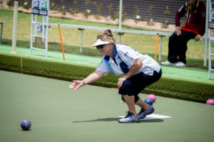 Two-blues roll Red Cliffs