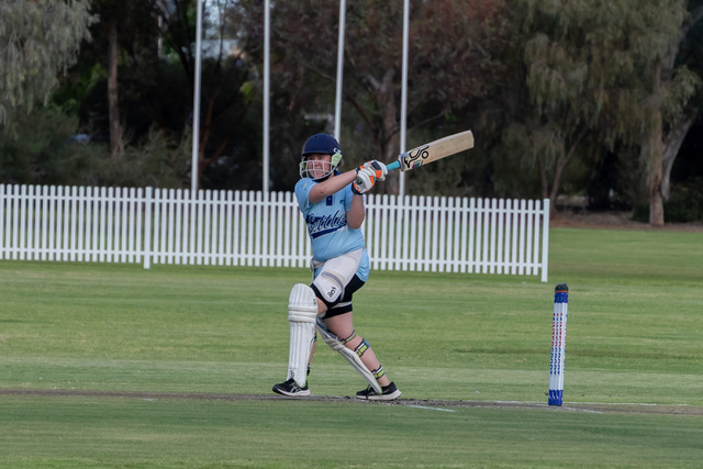 One-way traffic for Setts heading into Christmas