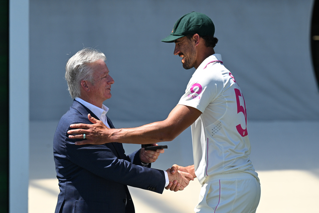 Starc warning: age no barrier for Aussies at next Ashes