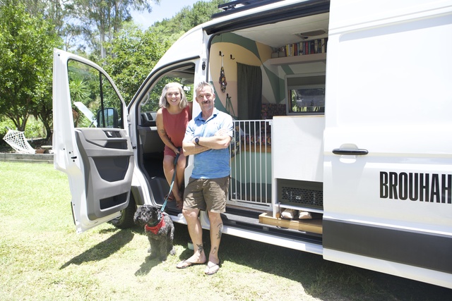 Van-tastic laughs at the Setts