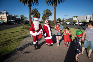Calls for more Christmas sparkle