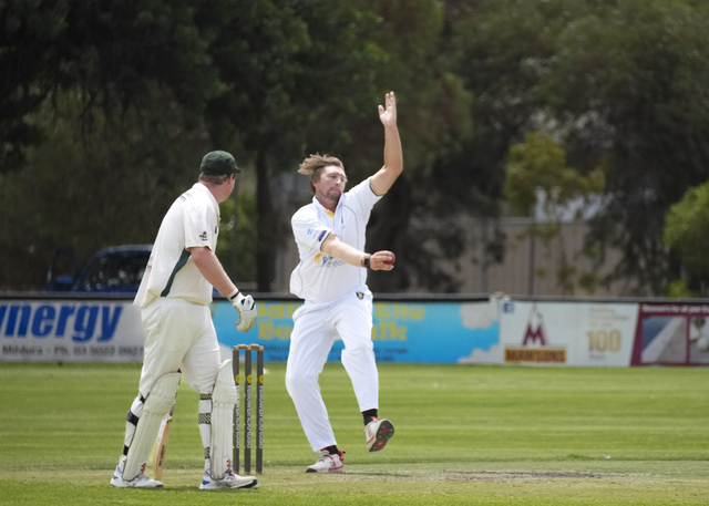 Imperious Irymple inch toward outright win
