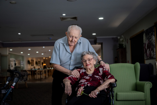 75 years of love: a diamond that never dulls