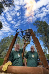 Pair off to hot air balloon champs