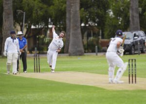 Swallows let chance to lock in top spot slip