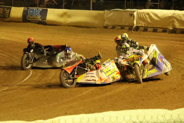 Queensland duo conquer Victorian title