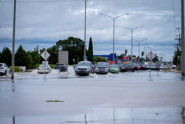 Wet and wild weekend weather