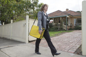 ABS seeks Census officers