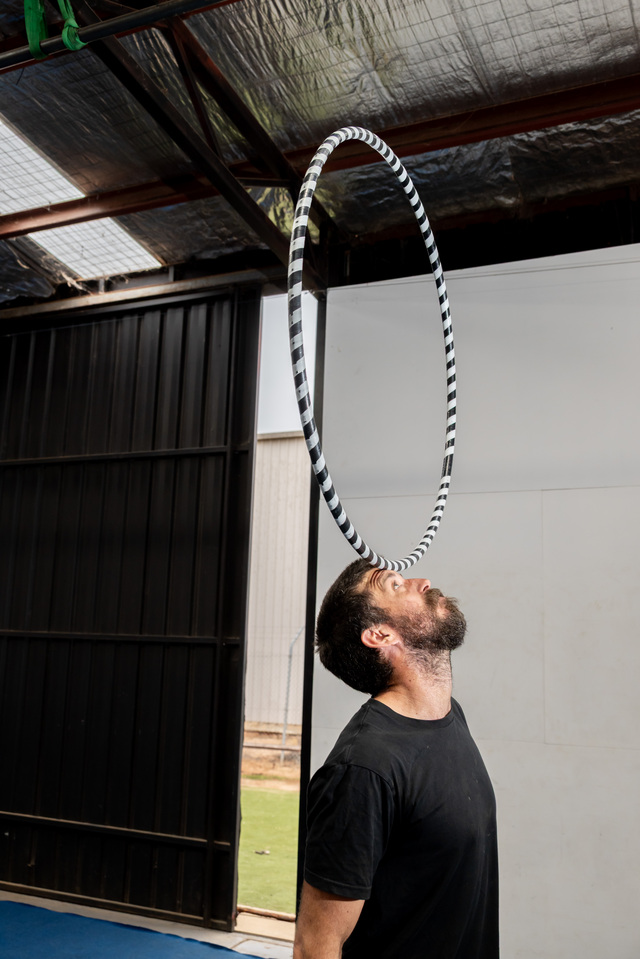 Trapeze tricks and trampolines at Listo