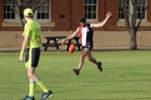 Final rematch should be tight