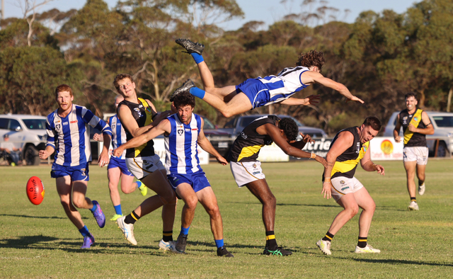 Kangas rule at Underbool