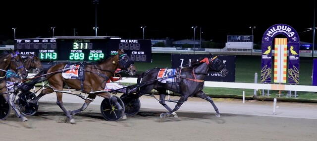 Jimmy jolts Cup script heading into Saturday