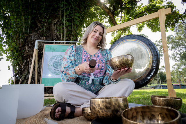 Sound bath to sooth the senses