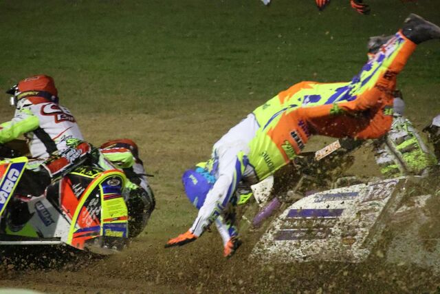 Moon and Lovell crowned sidecar kings