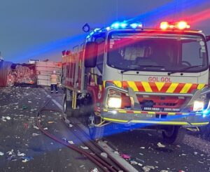 Truck collision closes Sturt Highway
