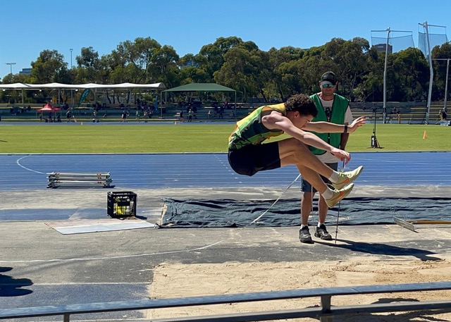 Big showing for little aths at State Champs