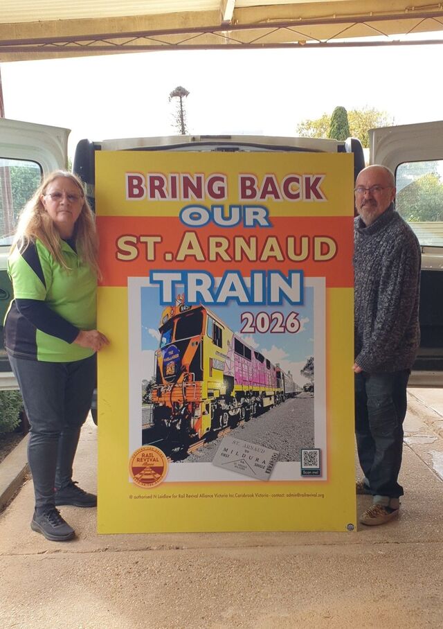 Train alliance rallies full steam support