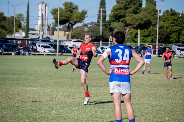 Kerridge in command