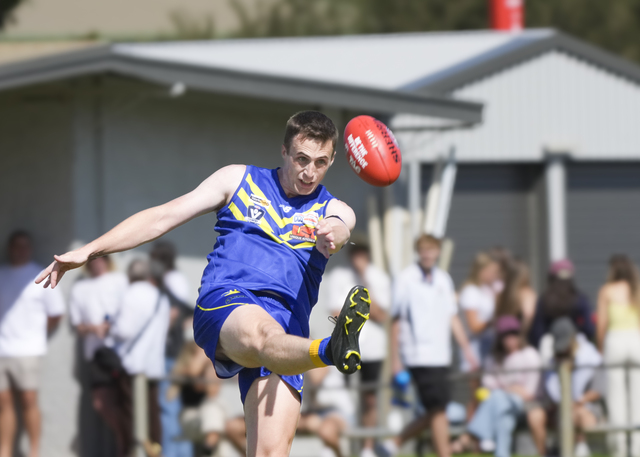 Imps, Swallows in fight for form