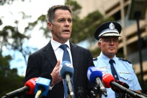 Premier pledges tough response to anti-Semitism probe