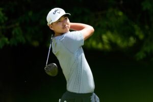 Aussie Lee fires, McIlroy flops